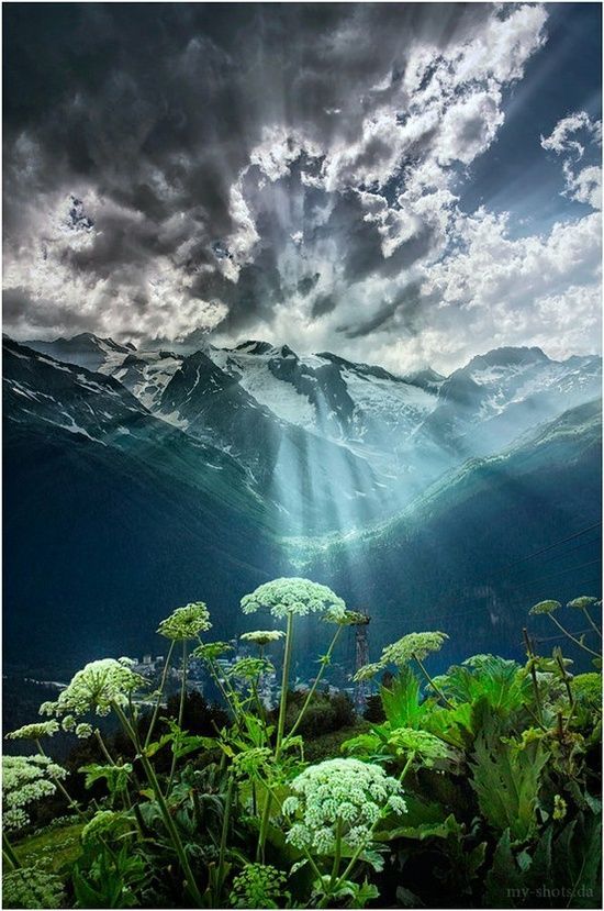 denisedecastroworld:    Gorgeous Sunrise Over the Mountains - Karachay-Cherkess Republic,