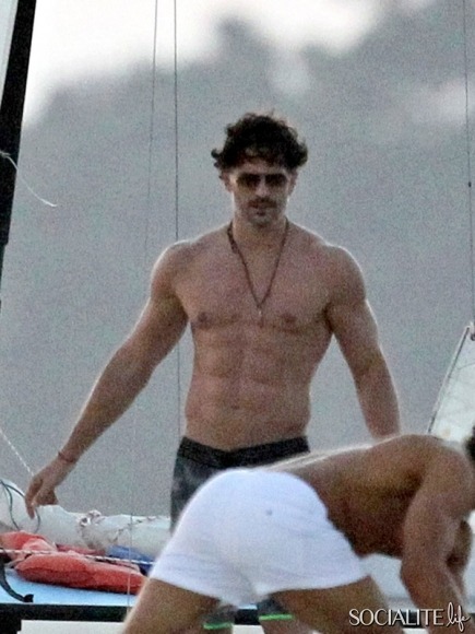   Shirtless Joe Manganiello Plays Football On The Beach For ‘Magic Mike XXL’