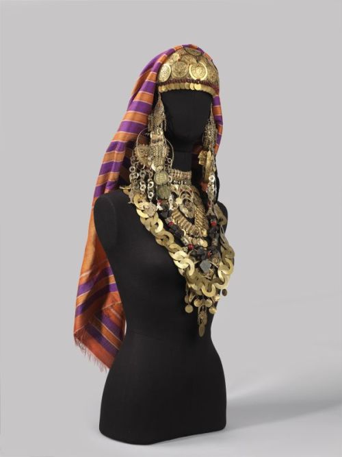 500mgs:Jewelry and headdresses worn by North African Jewish womenDjerba, TunisiaLibyaEl Kelaa des Mg