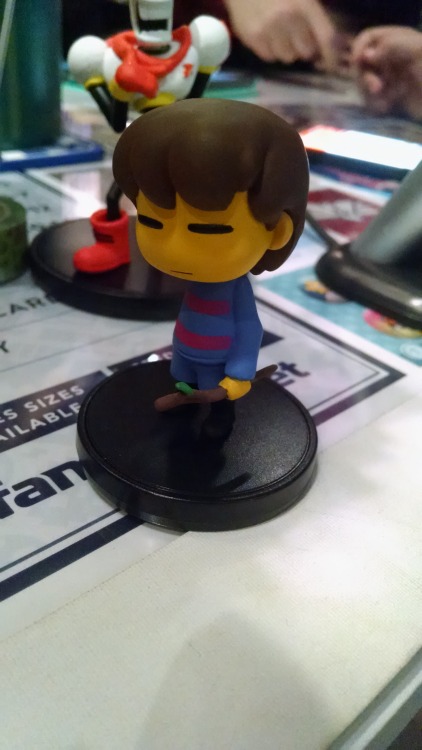 nochocolate:  fangamer displayed the little buddies at PAX west! they can be removed from their bases, and we managed to get a sneak peek of lesser dog’s easter egg! 