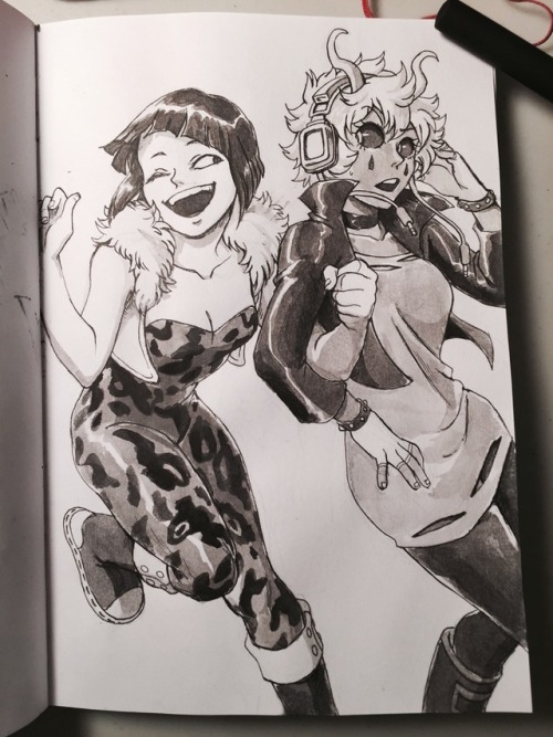 sqribble:I love horikoshi’s outfit swap drawing so much!!!! Made some up too to add to it hehe