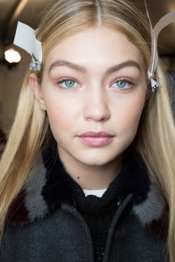 vogue-is-viral:  Tommy Hilfiger backstage Fall/Winter 2015