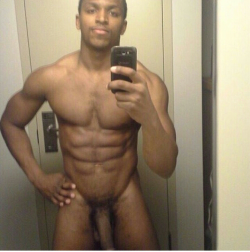 nudeselfshots-blackmen.tumblr.com post 77569803241