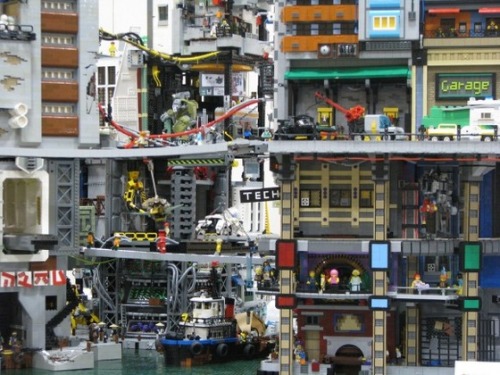 【画像】レゴで作ったブレードランナーっぽいサイバーパンク都市がすごいｗｗｗｗｗｗｗｗｗｗｗｗｗｗ  http://alfalfalfa.com/archives/7310883.html 昨年米シカゴ