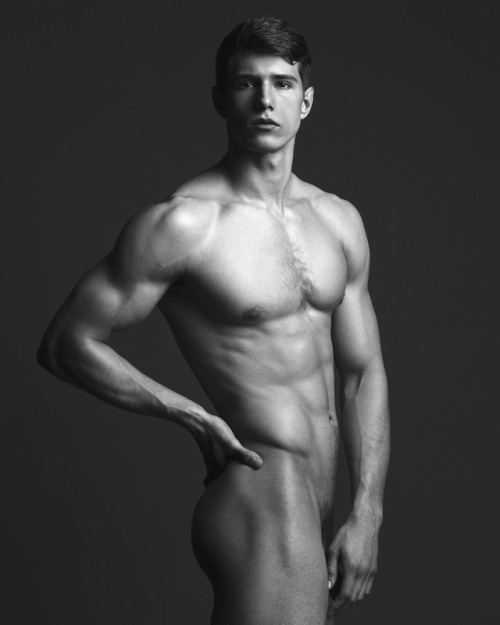 nakedisanart:               Naked Is An Art                  Vlad by Vazgen Arutyunov 