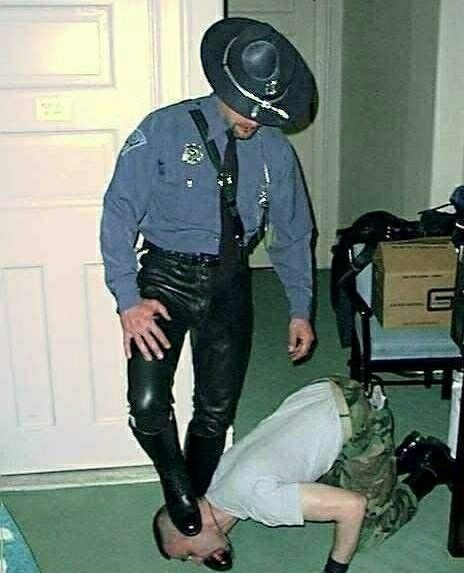 copdogprop:mansarmedforces:orders from uni4ms2assignment  boot worship No other way to greet a Cop