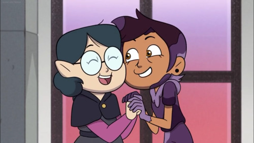 Luz & Willow Just Being So Close And Precious.