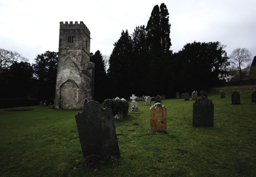garettphotography:  Dartington Hall Cemetery | GarettPhotography 