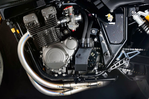 caferacerpasion:  Suzuki Katana GSX1000 Cafe Racer Carbon | www.caferacerpasion.com