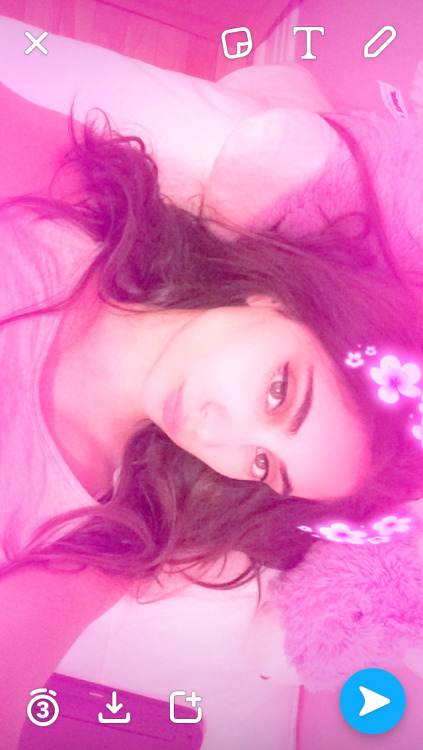 chuloa:  makeup got done for once 