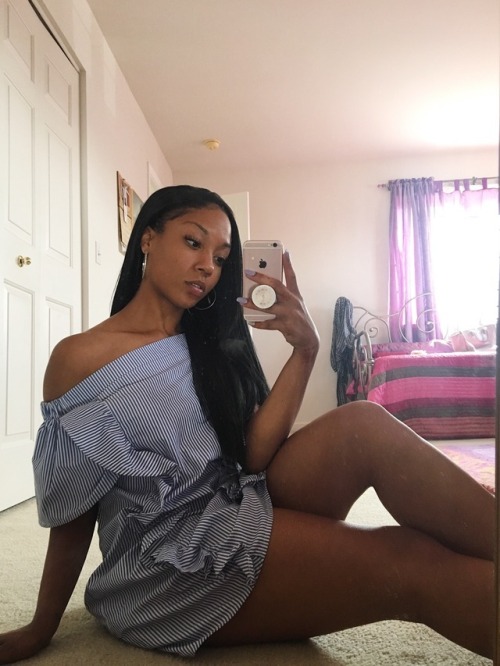 da-beauties:Instagram: niccsg