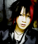 skillfultrap:  the GazettE color meme - Ruki   black   red ~ 