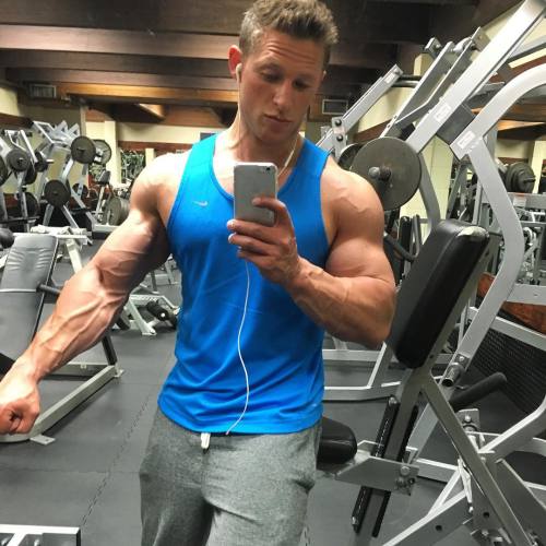 lumbrjax:  Instagram user @derrickellis http://ift.tt/1JmpSdM 