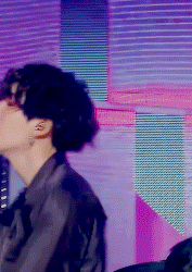Bangtan Gif Battle With @jinsbts @nochuie @joonie @geniuslab @hoshees @dearbangtansonyeondan @sugawithluv
