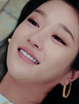 bd0aa8ae50ca405face69e9432715cff705b3540.gif