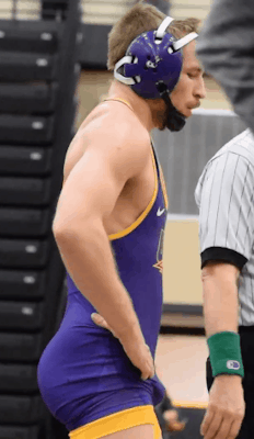 Wrestleman199:🍑 And 🍆