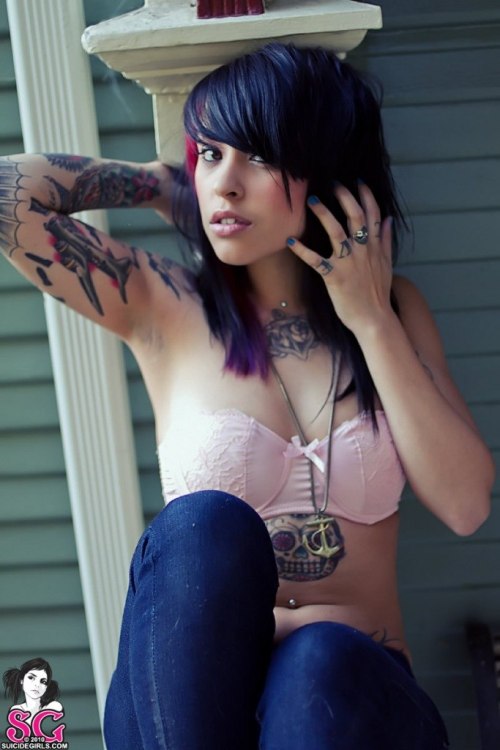  Carrina Suicide 