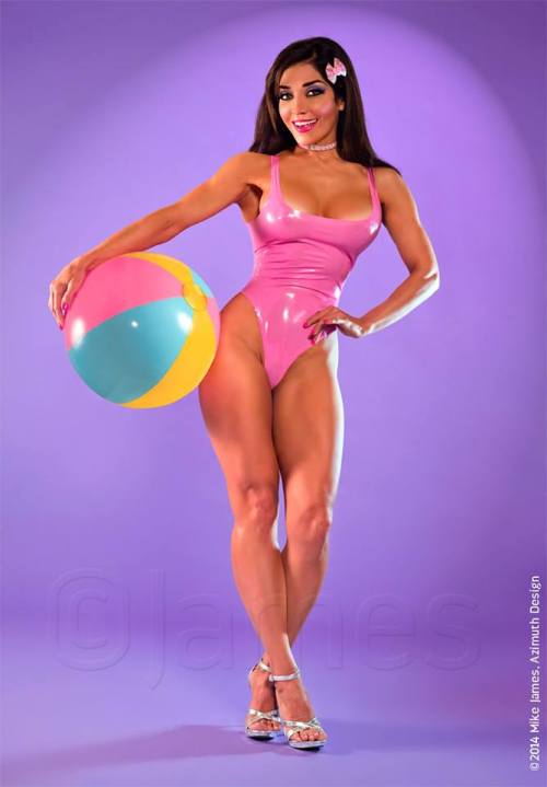 Porn photo femalemuscletalk:  Latex muscle Barbie goes