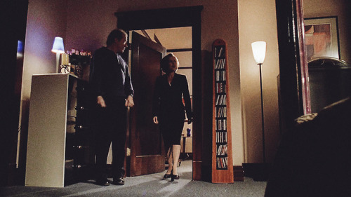 Mulder’s apartment“Dreamland II”