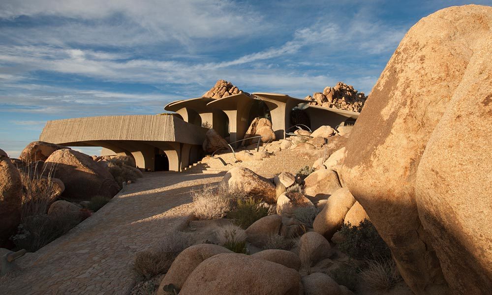 mysticplaces:  Organic Modern Estate by Kendrick Bangs Kellogg | Joshua Tree, California