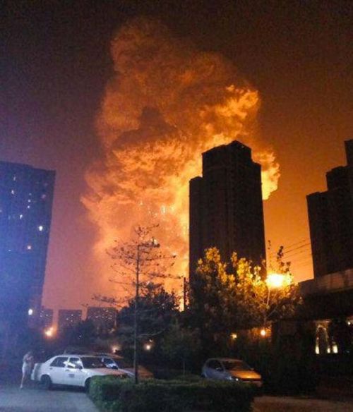 Hundreds hospitalized after massive explosion in Chinese city of TianjinFlammable goods at a contain