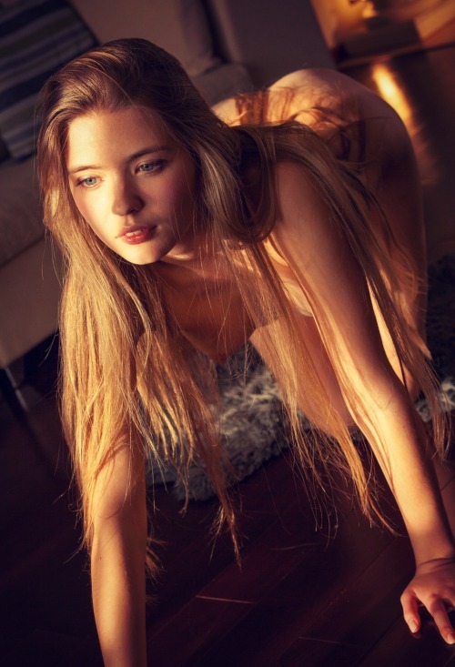 followsmokey:  The lights were so pretty … they made her feel so drifty … she