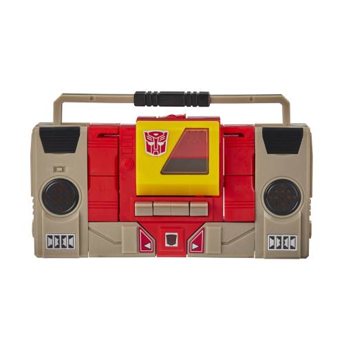 aeonmagnus:Transformers “Vintage G1″ Blaster - official images (scheduled for Oct 2020).