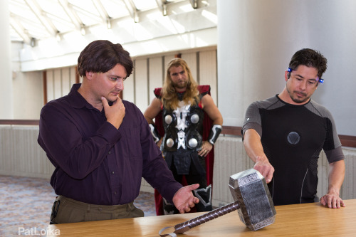 tabbytyler:janinekspendlove:patloika:Another awesome group I got to shoot at Dragon*Con? This Avenge