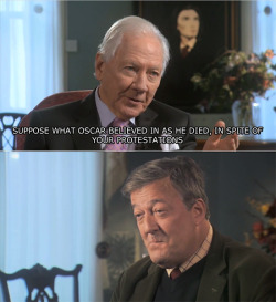 Lora-Lovegood:  Drubtwopointoh:  This Is Why Mr. Fry Will Always Have A Seat At My