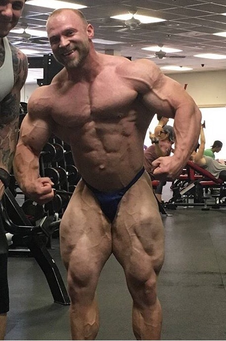Mike Kleeves