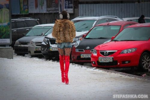 UKRANIAN LADY IN RED SHOES. porn pictures