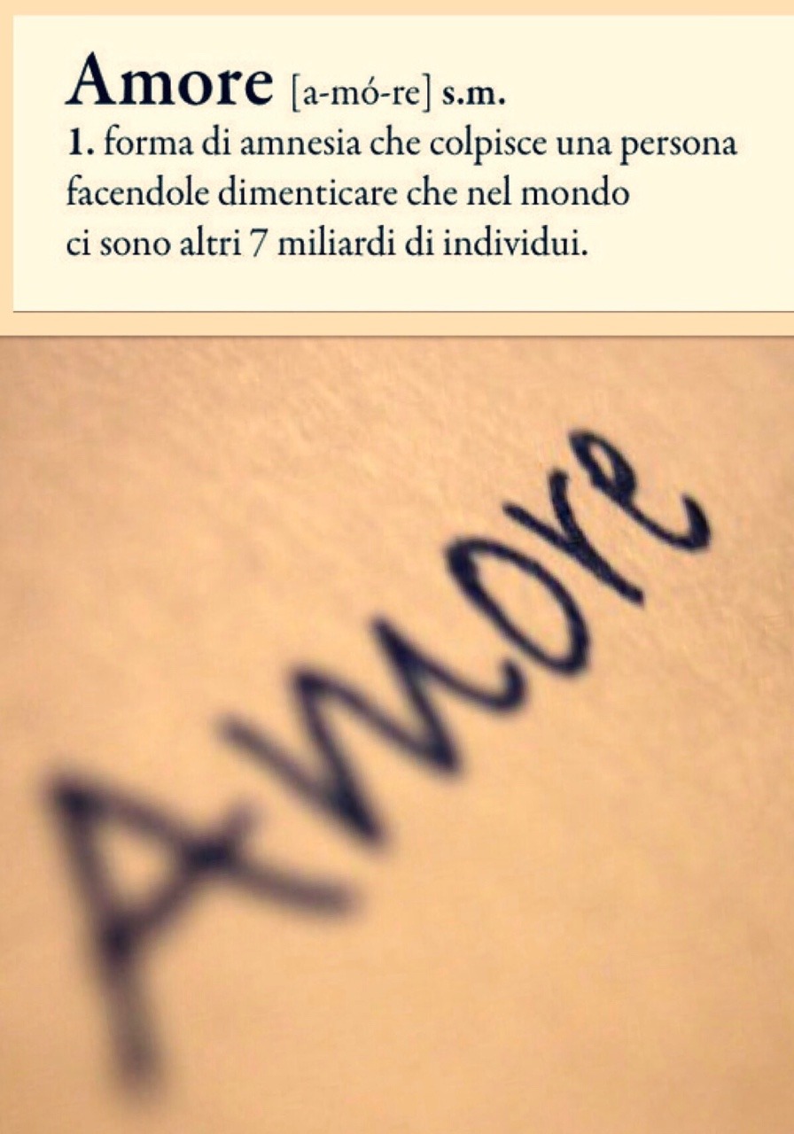 Per me “l'Amore” è una cosa seria..
È simpatico scoprire che anche qui c'è gente che s'innamora diciamo un giorno sì e l'altro no.. quasi “a targhe alterne”
Oggi AMO te X
Ma domani AMO lei Y
Venerdì sarà il turno di Z
Domenica tocca a W
Simpatico.....