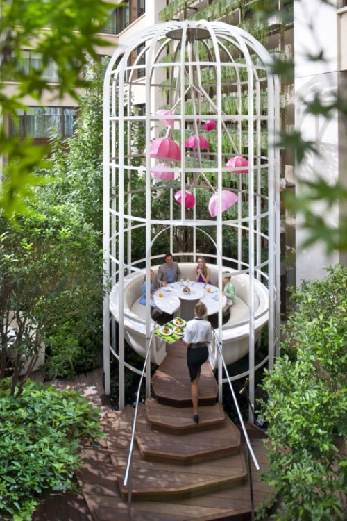 expensivelife: Garden Dining / Mandarin Oriental Hotel, Paris