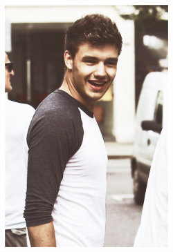 jenniferlowrences-deactivated20:    Live your dream and never