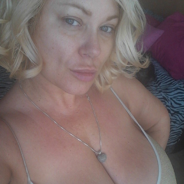 samantha38g:  Before i put on my makeup