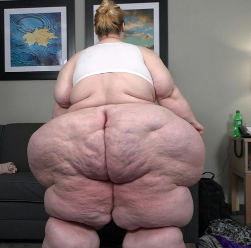 Porn photo speedygonzalez2: Ass sooooo fat. Delelicious