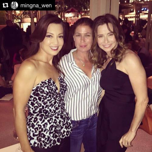 Photo by @mingna_wen &ldquo;What a joy reuniting with #ER alums #MauraTierney and @lindacardelli