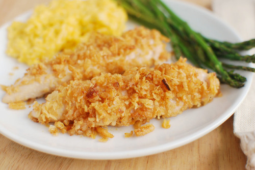 do-not-touch-my-food:  Crispy Onion Chicken Tenders 
