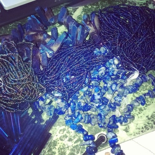 Received most of m'y beads and stones for m'y WIP with wonderfull photographer Julie de moura. #lapi