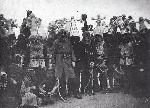 lamus-dworski:Dziady, Jukace - New Year’s carolers in the region of Żywiecczyzna, southern Pol