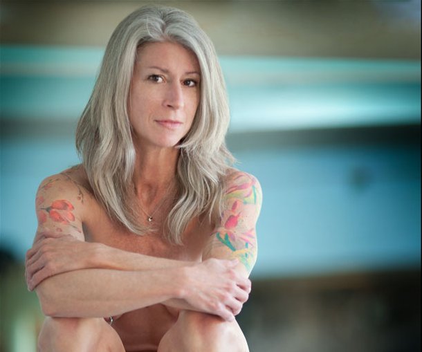 naughtynomad:  One of my most favorite photographer/models ever, the burning lotus.