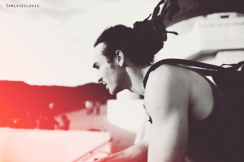 irish-amuze:Happy birthday to the kindest and most inspirational man on Youtube, Louis Cole.