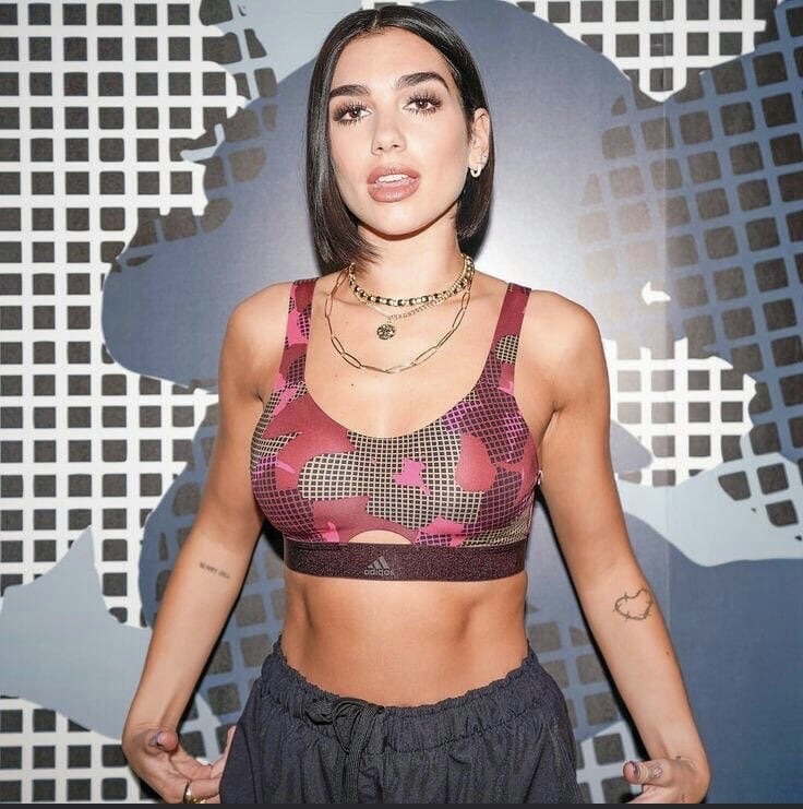 Sex sazza1399:Dua Lipa 💛 pictures