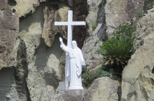 Christians Cave Location: Shinkamigoto, Nagasaki, Japan