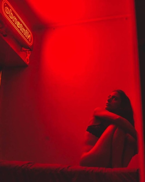 Del baúl con mi linda @javierasamur . . . . . . #Temuco #bella #desnudo #temucocity #sensual 