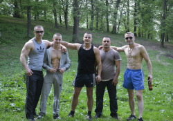 Str8 Serbian and other Slavic guys,Scallies....
