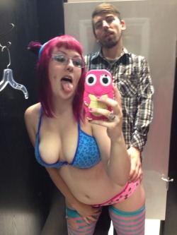 satanicdokidoki:  Dressing room fun!