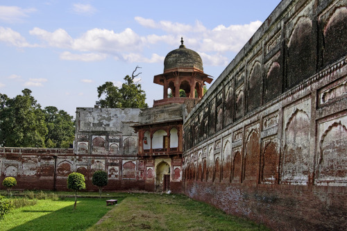 Old Walls of The Shalimar Gardens