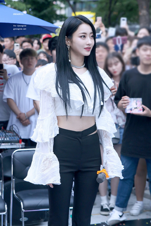 GYEONG REE18.07.07 | Busking Event &copy; 박경리단길 // do not edit