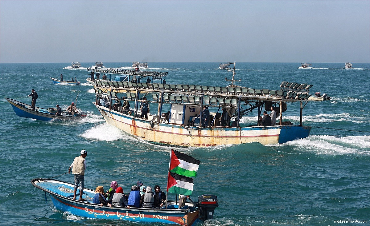 kufiyah: April 5th, 2016 | Gaza City, Palestine After Gaza’s fishing radius was